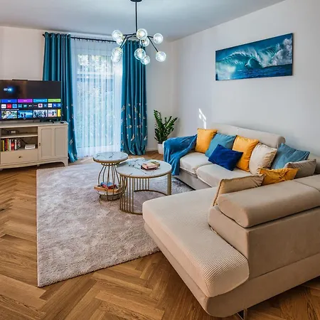 Am Grossen Garten - Terrasse & Parkplatz -8 Personen Apartament *