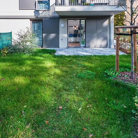Am Grossen Garten - Terrasse & Parkplatz -8 Personen Apartament *