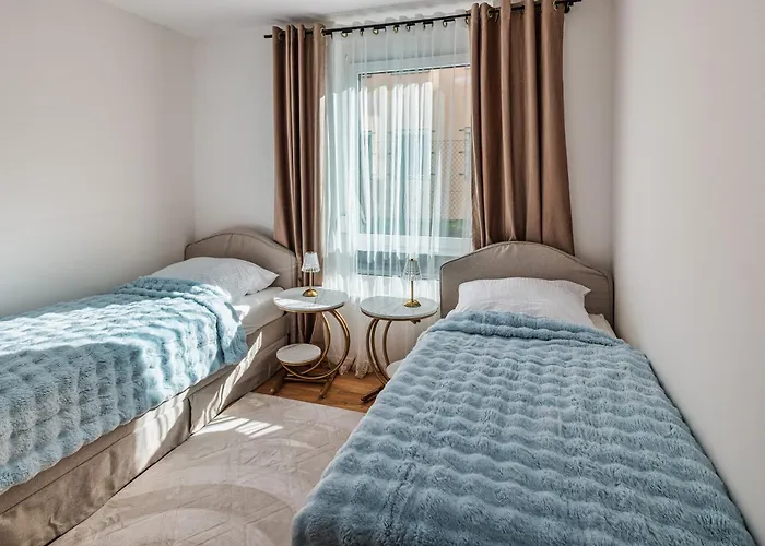 Am Grossen Garten - Terrasse & Parkplatz -8 Personen Dresden