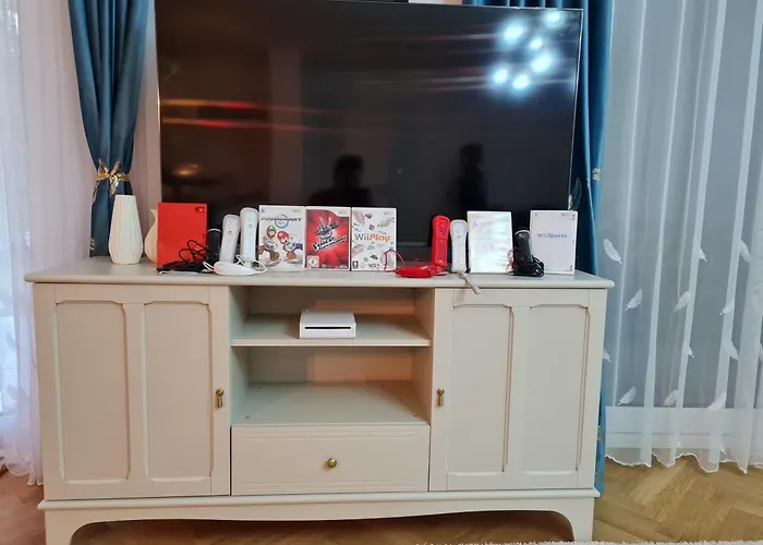 Am Grossen Garten - Terrasse & Parkplatz -8 Personen Apartment Dresden